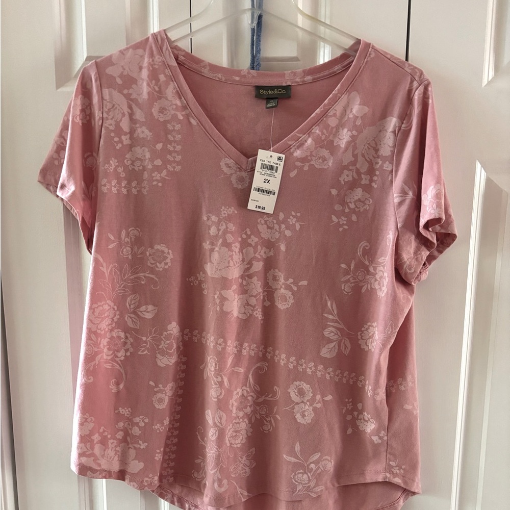 Tee top. Never worn